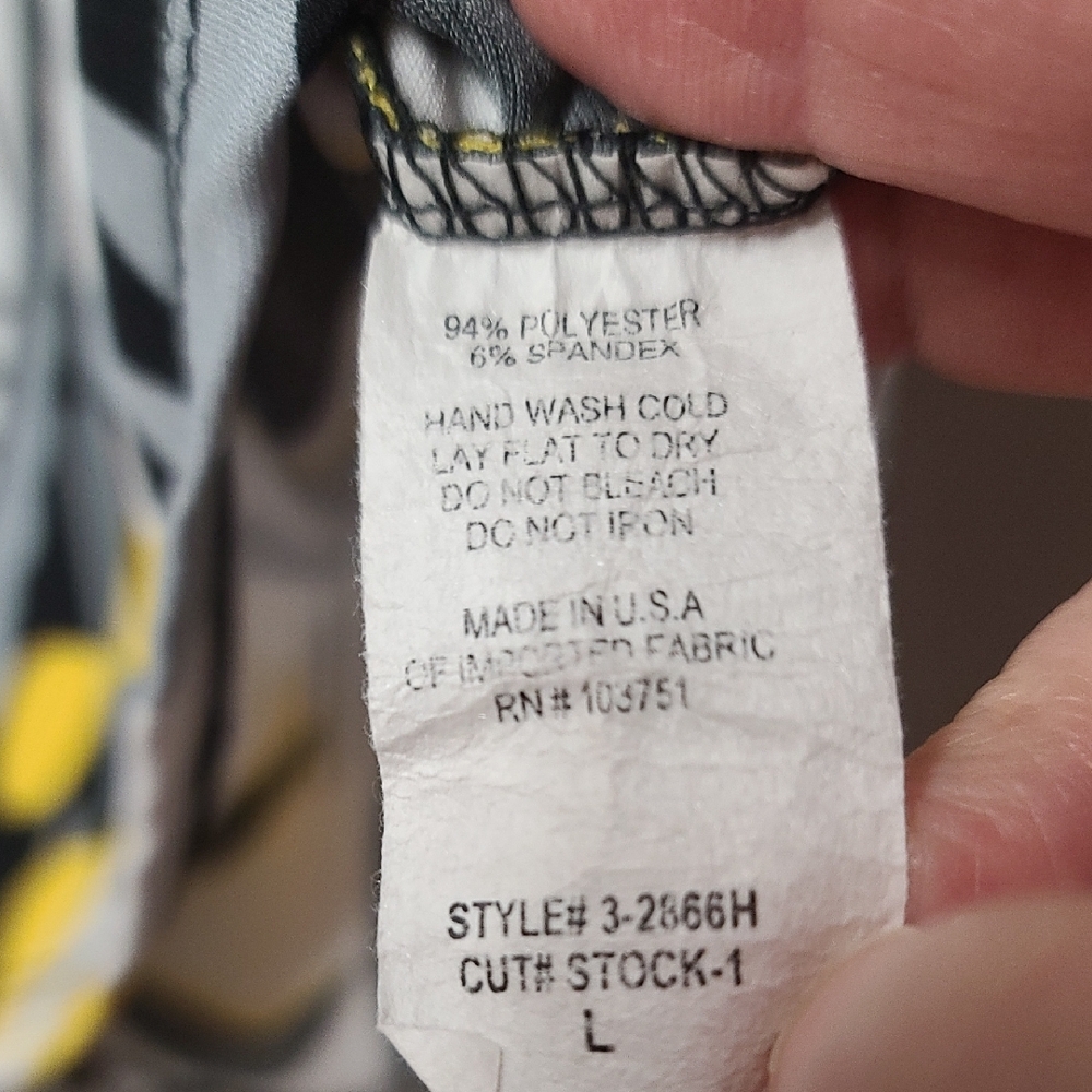 Stylish Women's Sleeveless Cowl Neck Top - Black, Yellow, Gray - Picture 3 of 4